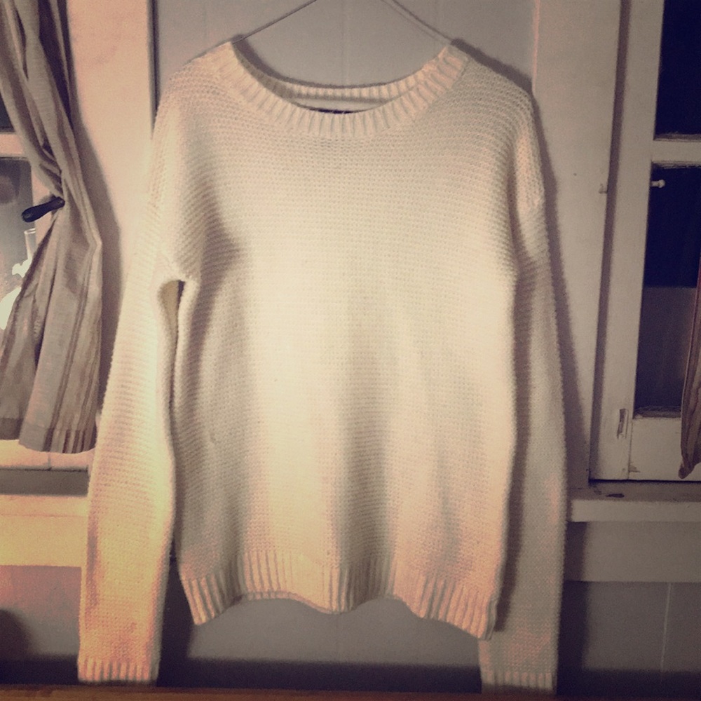 Off white knit sweater, forever 21